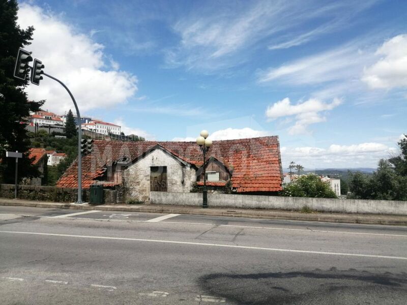 House 4 bedrooms Covilhã