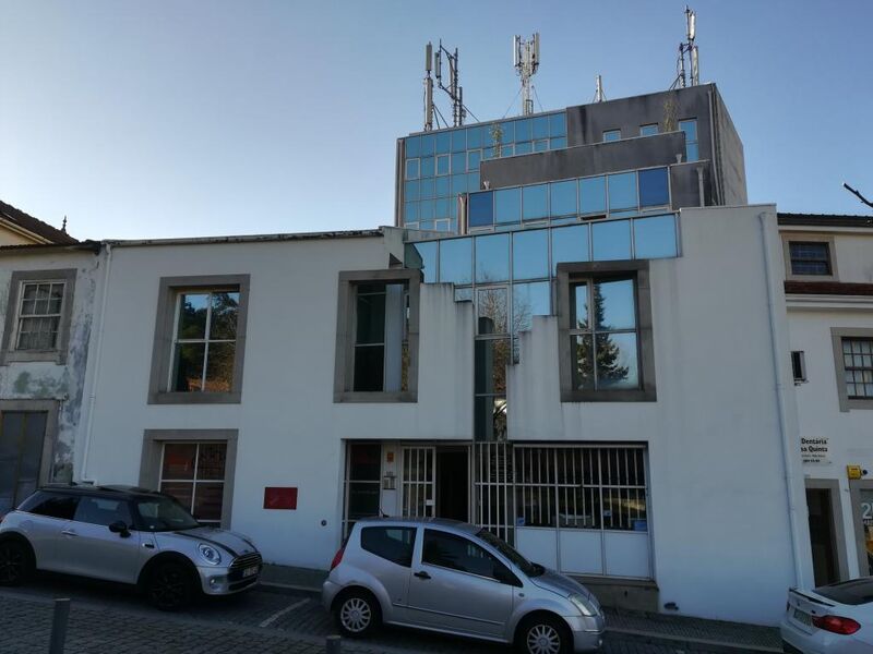 Shop in the center Gondomar - storefront