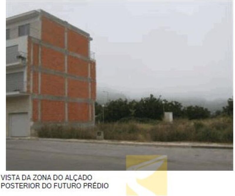 Lote de terreno Lousã à venda