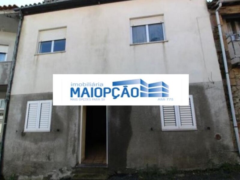 Casa V4 Mogadouro - terraço