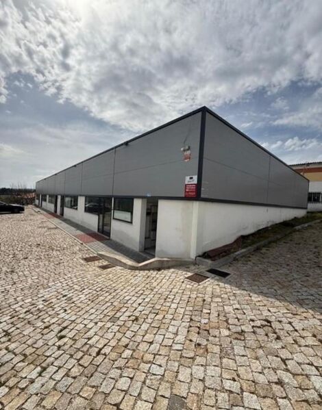 Edifício Comercial Trancoso