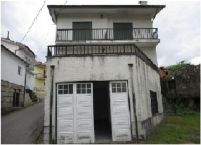 жилой дом отдельная V4 Ribafeita Viseu - гараж, веранда