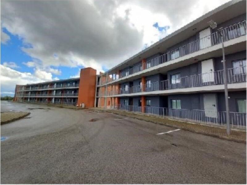 Apartamento em bom estado Mexilhoeira Grande Portimão - piscina, mobilado