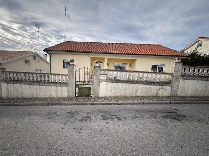 Venda Moradia T2 - Vilar Formoso
