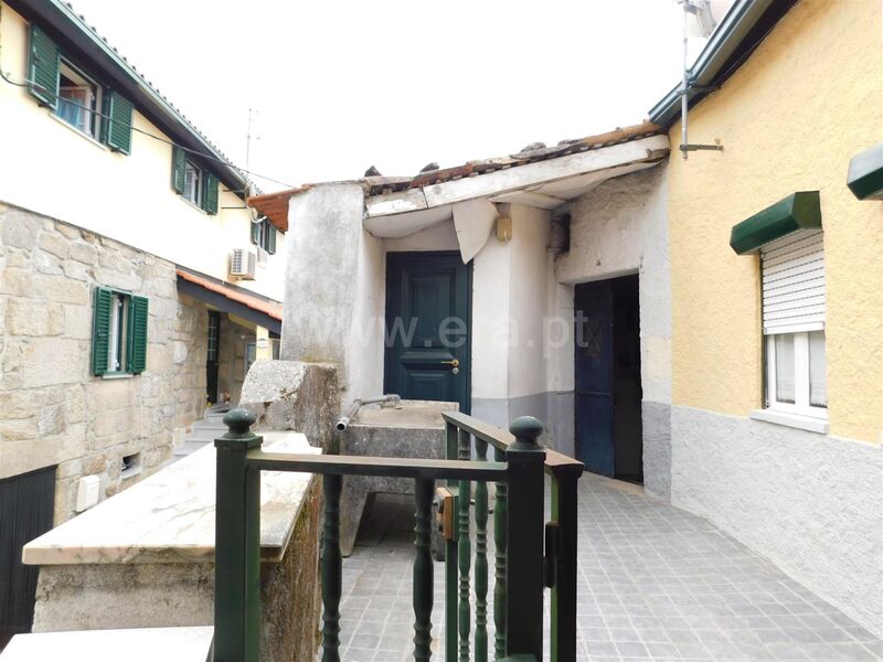 House in the center Pinhanços Seia - terrace, attic