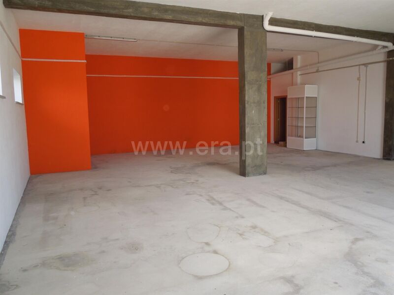 Warehouse with 143sqm São Romão Seia - ,