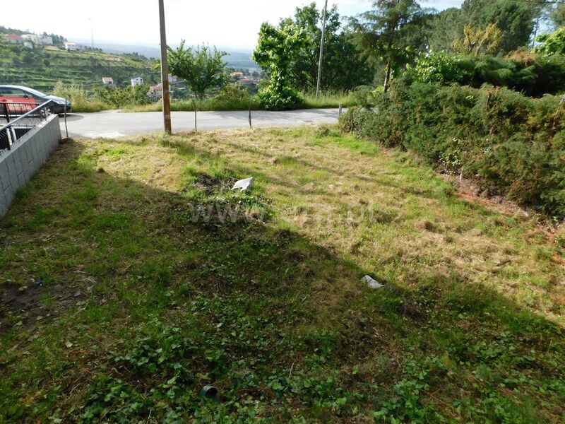 Land with 900sqm São Romão Seia - easy access, garage