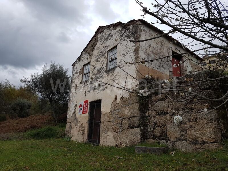 Quinta São Romão Seia - furo, tanque, poço, bons acessos