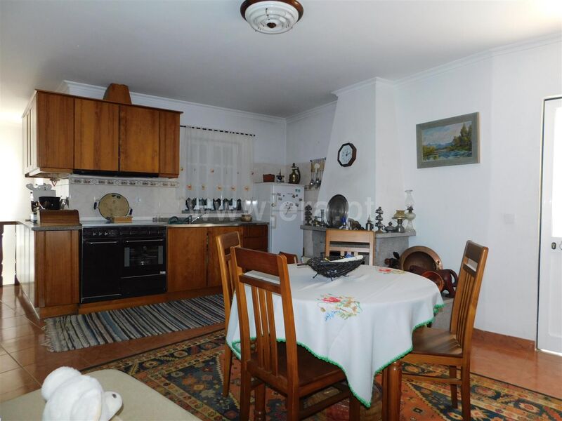 House 3 bedrooms Gouveia - attic, gardens