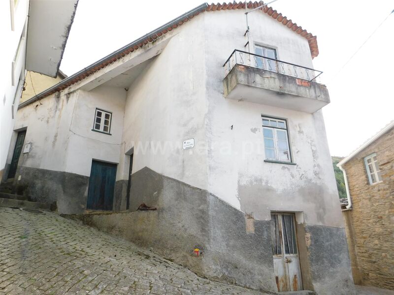 Moradia Sazes da Beira Seia para comprar