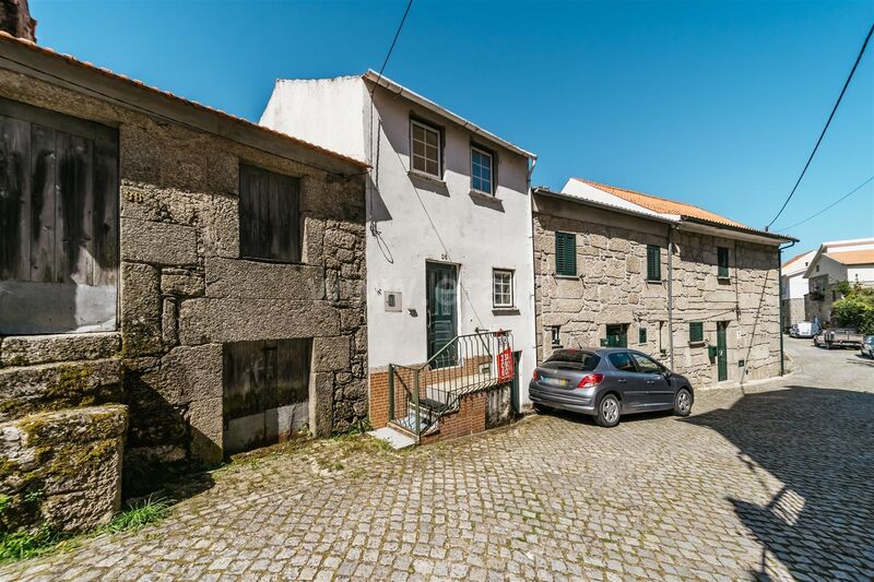 Casa V3 Valezim Seia