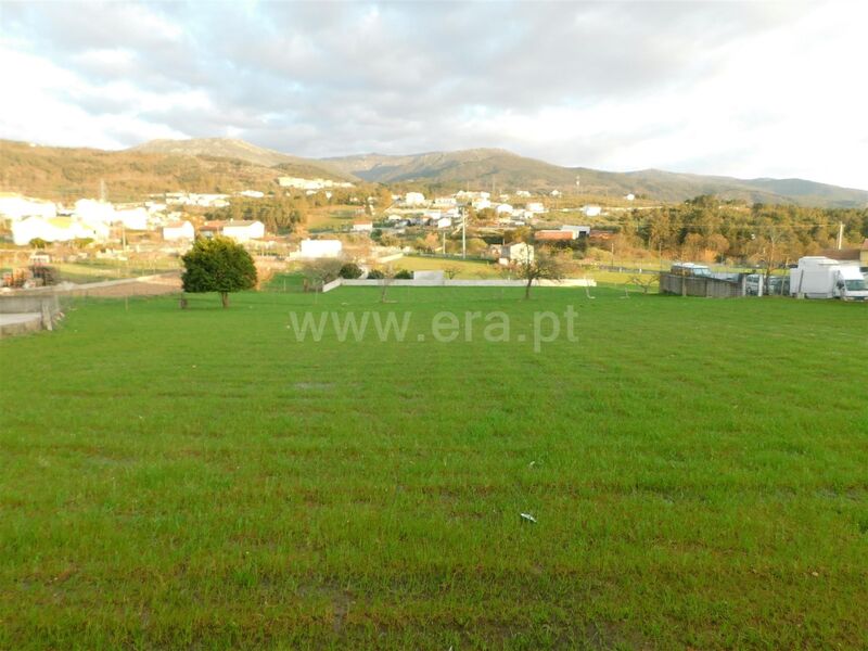 Land with 2898sqm Seia - construction viability