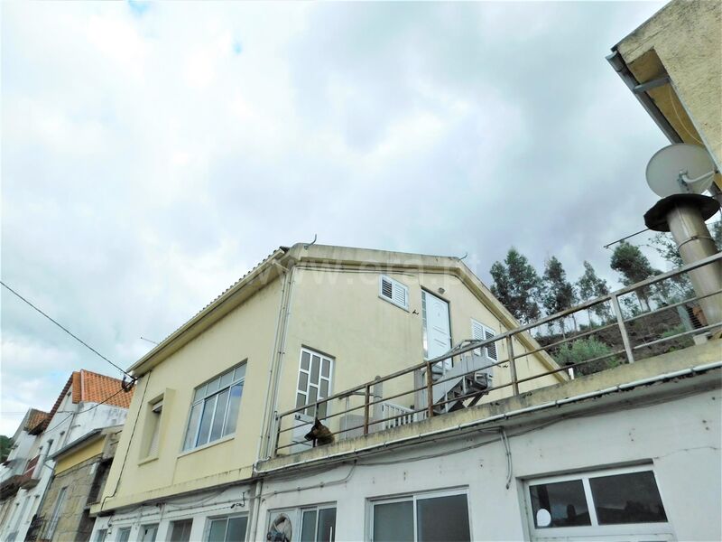 Apartamento T2 à venda Gouveia