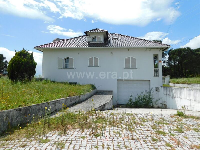 House 4 bedrooms Pinhanços Seia - air conditioning, fireplace, garage, automatic gate