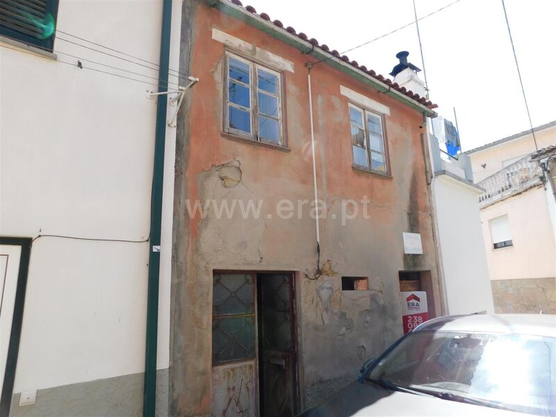 Moradia V1 Pinhanços Seia