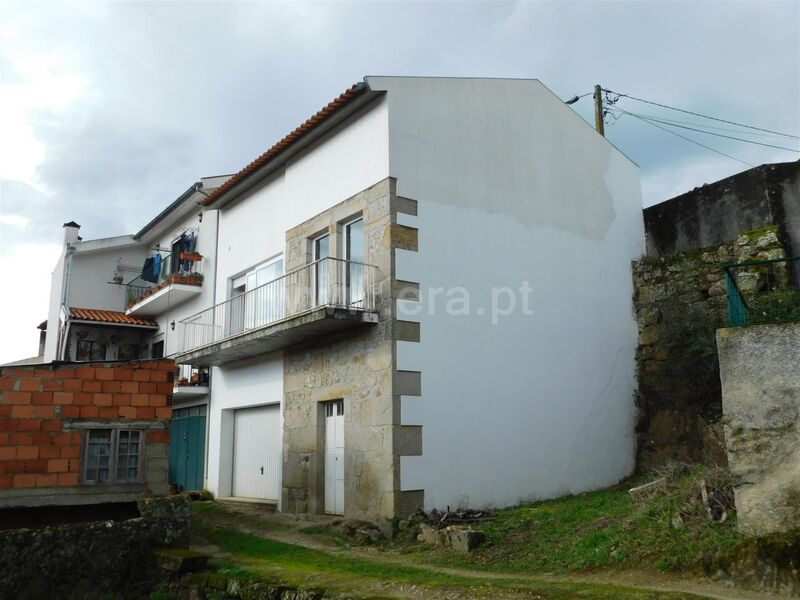 Moradia V2 Santiago Seia - sótão, varanda