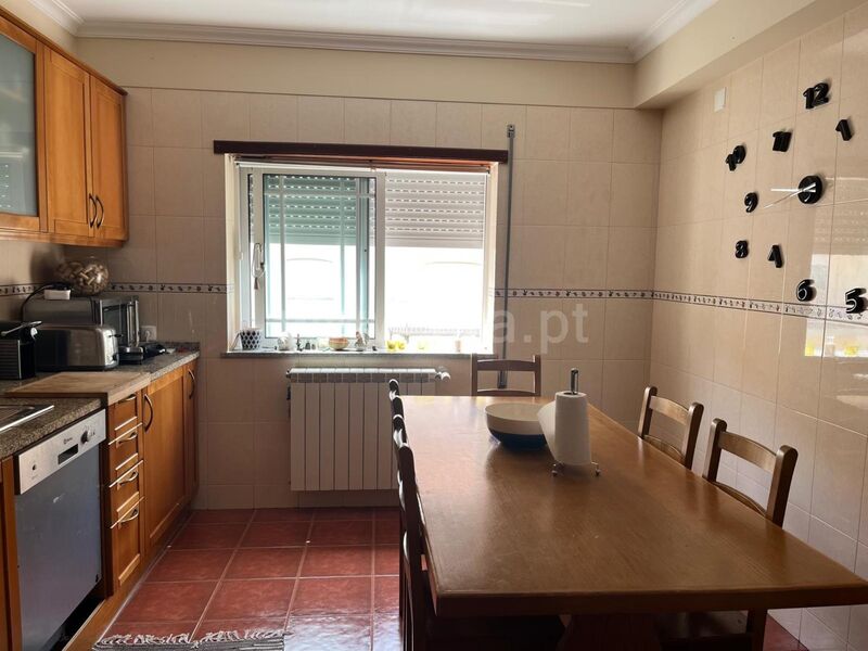 Apartment T3 Seia - central heating, parking space, gardens, great location, garage, thermal insulation, store room