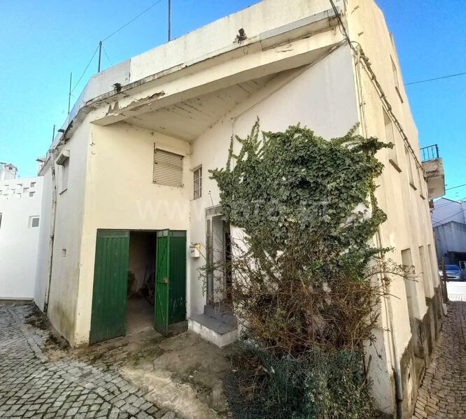 Casa V3 Sabugueiro Seia - terraza, garaje
