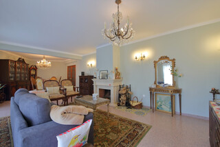 1000019593_img_9779.jpg