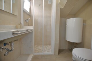 1000019893_img_2821.jpg
