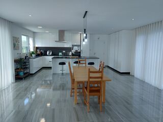 -57501457_FToBBgjRQ8sok1Ch8FQ6.jpg