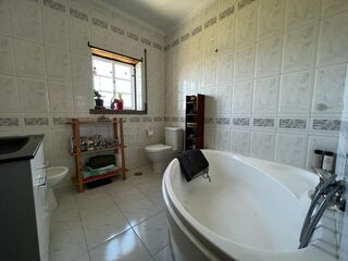 -210684950_IDeb957101-0000-0500-0000-000011f6b74f.jpg