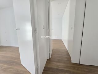 -706190122_7bq3vat79ctyfvyi.jpg