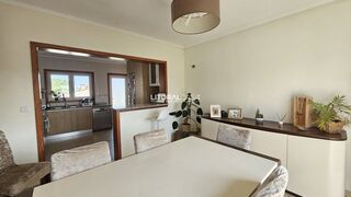 -706190140_q61rrp2vepxuld5y.jpg
