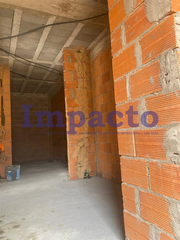 -190005160_aHR0cHM6Ly9tZWRpYWltcGFjdG8ueGltby5wdC8vaW1vdmVpcy81MTYwLzFiYmE0MzEwLTA3OWYtNDgyOC05YWIzLWEzMjEwNDZjZTFlNC5qcGc.webp