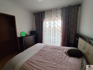 -706169943_ici2tyi54lzwefg6.jpg