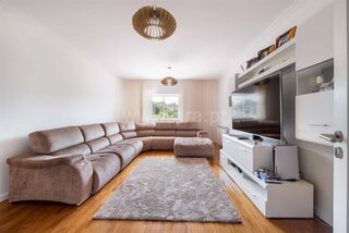 -611313667_apartamento-t3-aveiro-santa-joana_14_1_1313667_16384589_2_1_DRf5KRXUTp0AeyodOjbjGYxfYrEHSR5V7QzK04_2b0eS3EB8h4ZPpqcw_.jpg