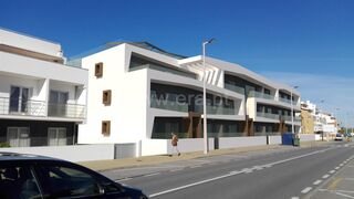 -611329232_duplex-t3-ilhavo-gafanha-da-encarnacao_14_1_1329232_16376564_2_1_AW_2fCO4Rcz1qWpfF9Fh71My8VNfYp_2fP7CIxzDLfGUT5HEB8h4ZPpqcw_.jpg