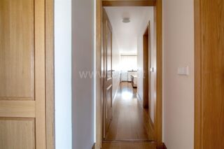 -611343385_apartamento-t3-ilhavo-ilhavo-sao-salvador_14_1_1343385_16722575_2_1_Hvtvv8lPKr_2bcEN_2bdEBz11mfj_2f_2bZhs9fJg6N_2bS0Q60VvEB8h4ZPpqcw_.jpg