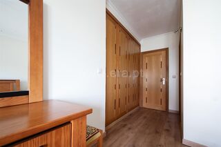 -611363439_moradia-t3-aveiro-aradas_14_1_1363439_16807498_2_1_NHi8gJqAn30fHCaubstcFxfCXtuTe4hfEqQ75befMrjEB8h4ZPpqcw_.jpg