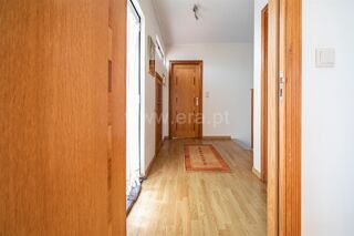 -611363439_moradia-t3-aveiro-aradas_14_1_1363439_16807513_2_1_fVFEyOsdvfmq9Lf15utFvcLJW6e1E8PqnLLjDKq_2fJfTEB8h4ZPpqcw_.jpg