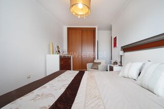 -611387049_apartamento-t3-aveiro-verdemilho_14_1_1387049_17101887_2_1_u9S79lqV9ybm6tApA3T_2boAExYObW5l6sXJwzyGxh9NnEB8h4ZPpqcw_.jpg