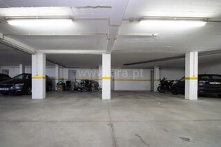 -611387049_apartamento-t3-aveiro-verdemilho_14_1_1387049_17101897_2_1_w8BGEItRdOTglUHaOgo5KbH8HsLPJCAYrVeVlEcsPTzEB8h4ZPpqcw_.jpg