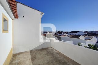 -706174394_p3ebyvom9i3yy6bv.jpg