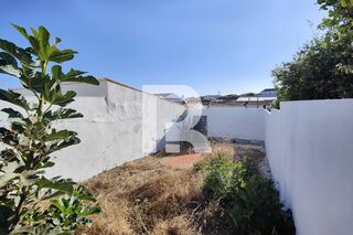 -706174394_z8ber6071nit5kp1.jpg