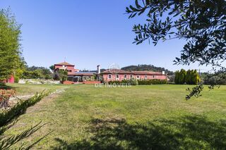 -69020662_pf20662-quinta-ourem-a30bff2b-8fbd-47cf-a302-34109ea186db.jpg
