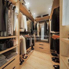 -69023772_QG_Still_17.jpg