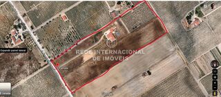 -69032697_Limitacao_20do_20terreno_1709592277843.jpg
