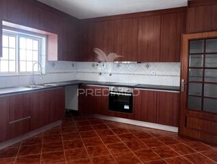 -11973045952_lc4f1gj7vaort2rpex8qd.jpg