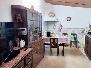 -211658402_ID7a7b8401-0000-0500-0000-0000140aa320.jpg