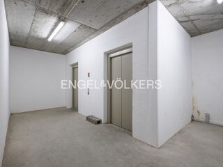 -876475013_6e606d02-e67d-46a8-b738-25f63acfbbc0.jpg