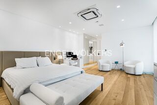 -881533256_b3d04238-935e-4c31-bf6c-0abb0107151d.jpg