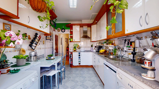 -33064980_wm-27dd3f94be-4dcaa63987.webp