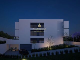 -56073575_3D_20Exteriores_20Edificio_20Real_20Serenity_compressed_page-0019.jpg
