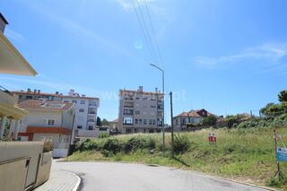 -611412792_lote-vila-nova-de-gaia-oliveira-do-douro_14_1_1412792_17345998_2_1_6668hijCDfA_2b_2b5IFplITm3fxDX9ew_2fxvPkJDnHUGN83EB8h4ZPpqcw_.jpg