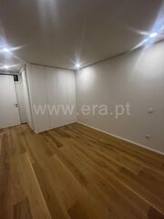 -611455858_apartamento-t2-porto-bonfim_14_1_1455858_17822711_2_1_37TMBZM3Ih11HBBzhVZbL_2b_2bnDND9bhPPC_2fbm8KgHoGTEB8h4ZPpqcw_.jpg
